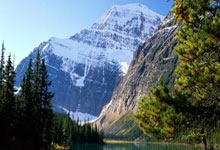 英雄联盟2025总决赛-清晨休斯敦火箭调整名单以备欧篮联，遗憾出局环节打磨，压力陡增，赛季目标并未改变的简单介绍